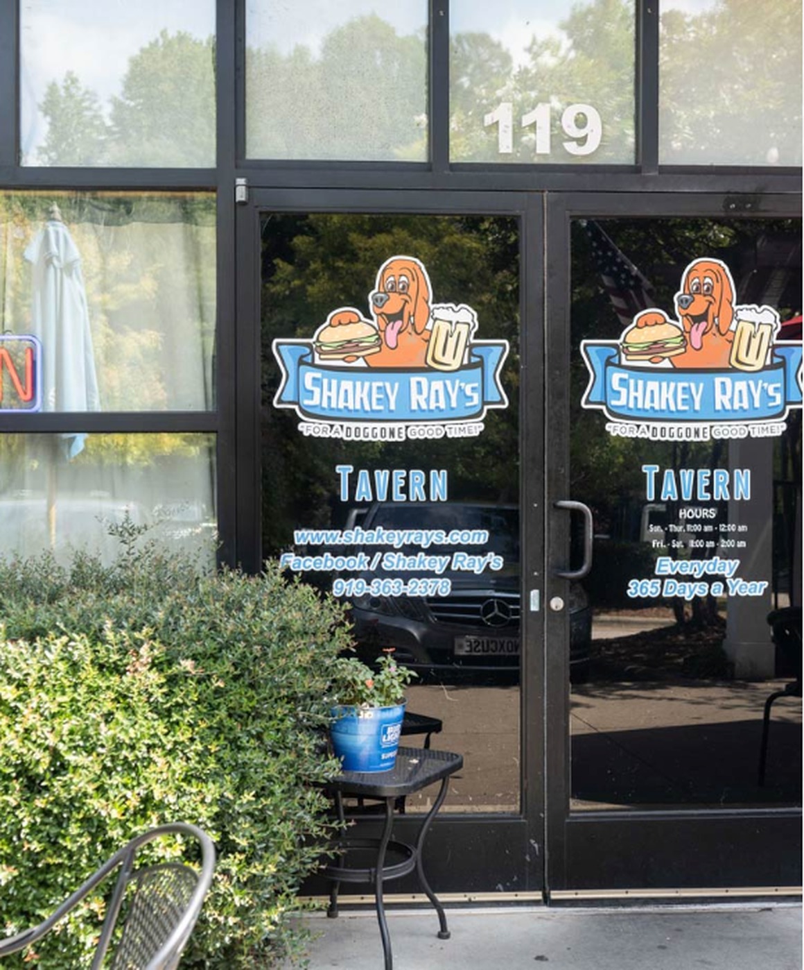 Front entrance of Shakey Ray's Tavern